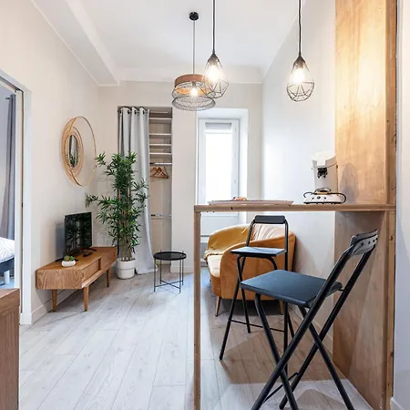 Le Petit Jean- Pres Gare Et Tram - Supermarches - Wifi - Appartement Nice